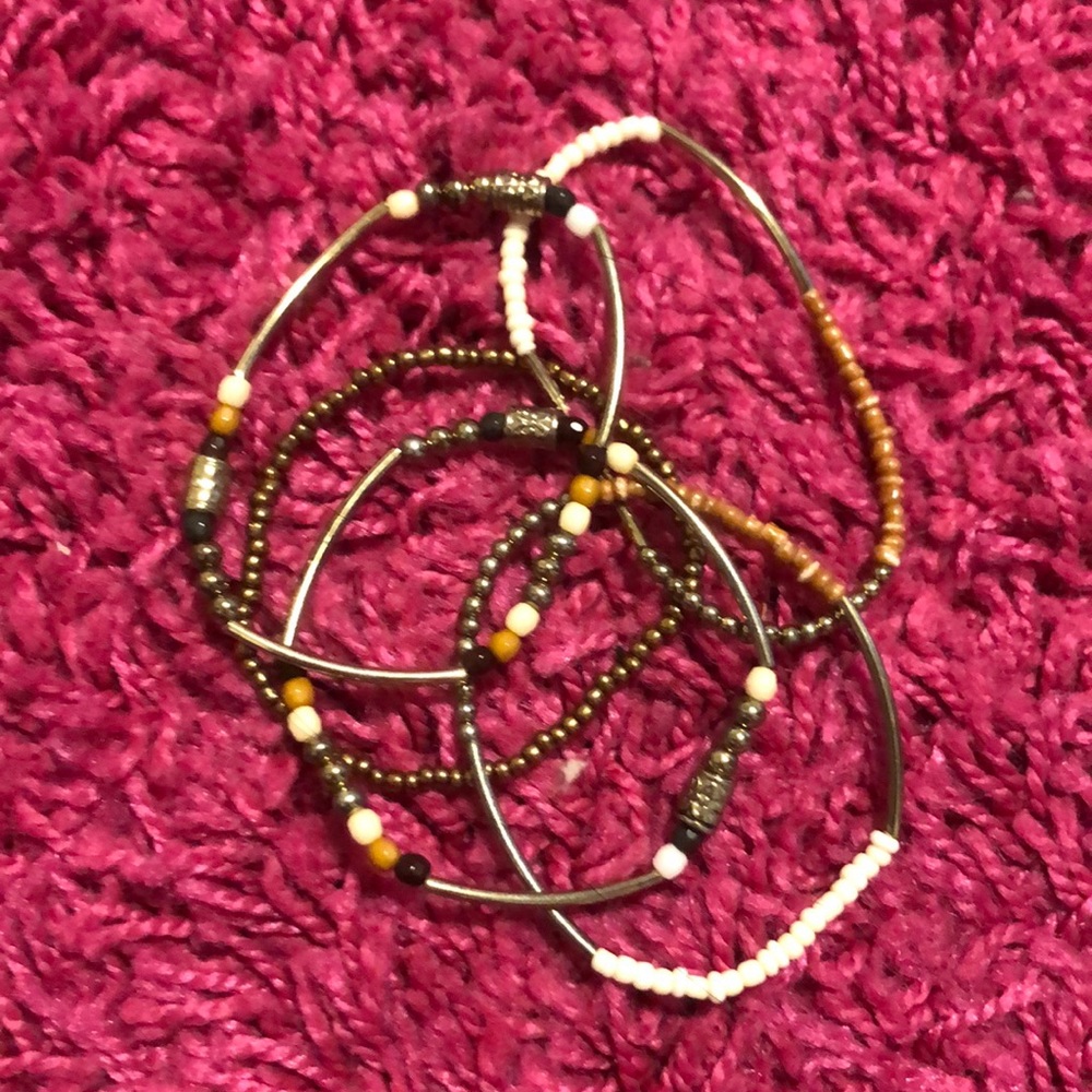 5 Bracelets